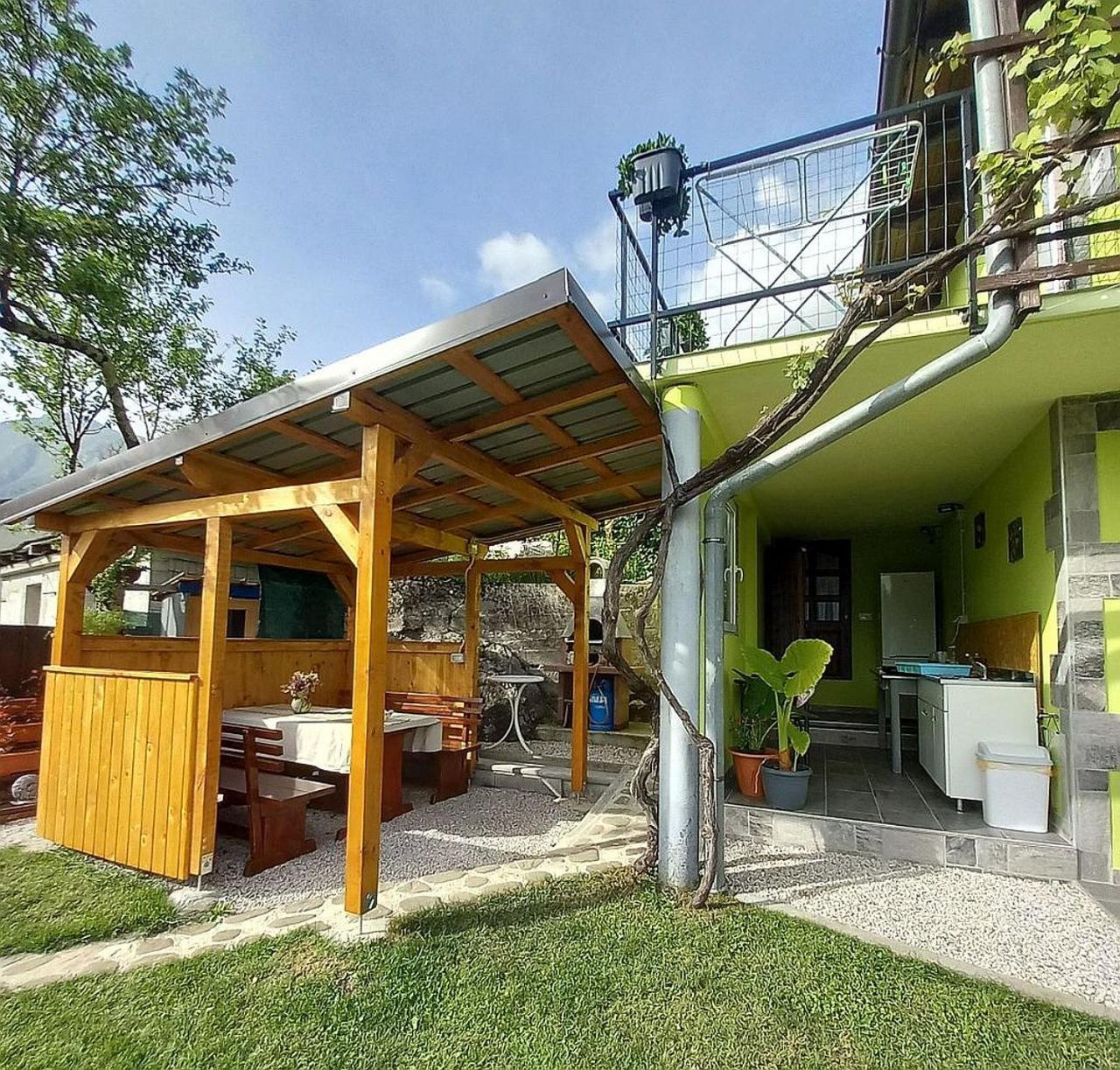 Hotel Krampez à Kobarid Extérieur photo